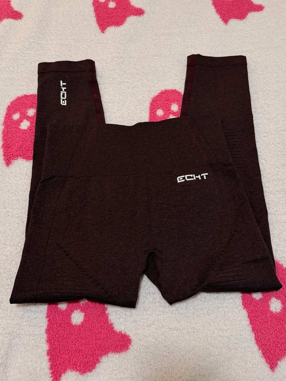Women’s Echt Leggings in Deep Maroon - Size XS